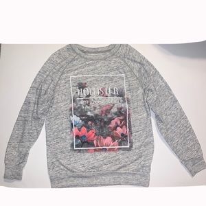 Hollister Sweatshirt